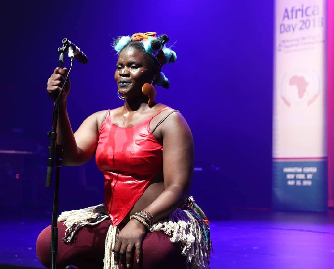 Siren featured in Amsterdam News coverage of Africa Day performance